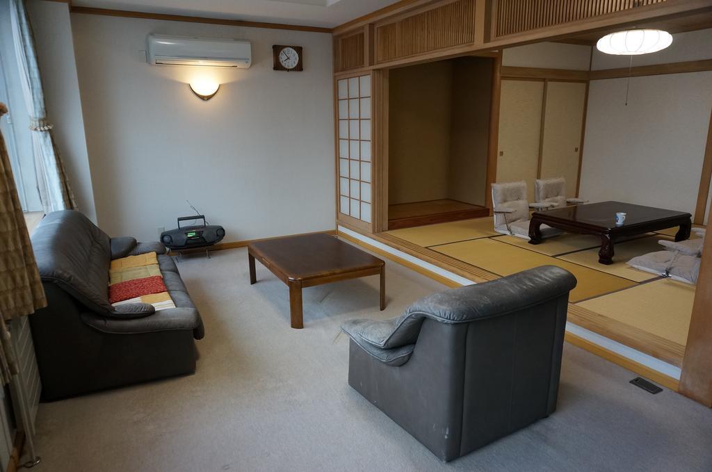 Otaru Ekimae Guest House Ito Kültér fotó